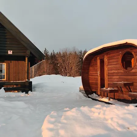 Vikendica Next To Disc Golf. Tapa
