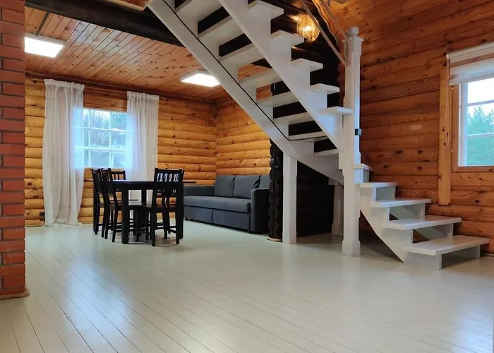 Next To Disc Golf. * Tapa